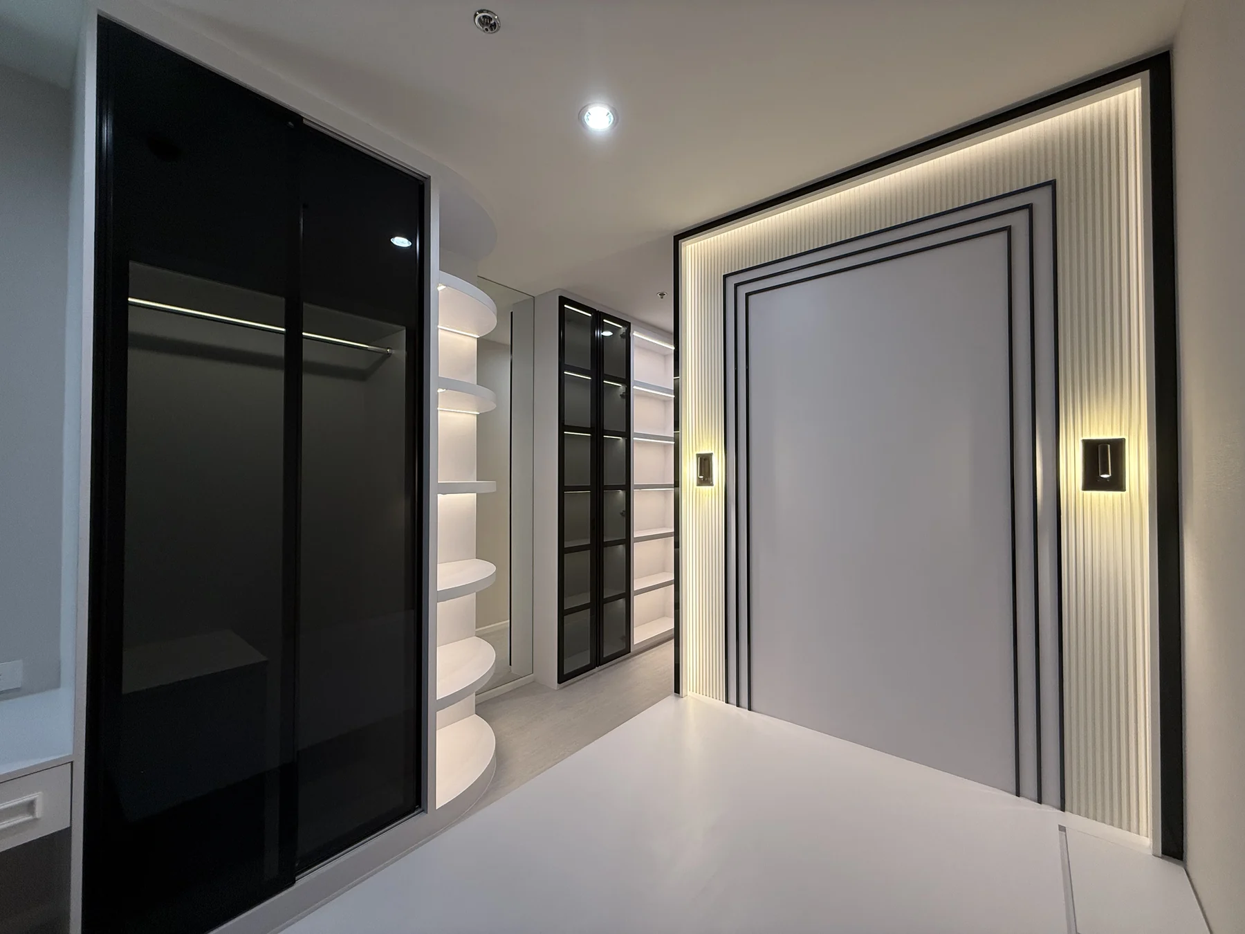 รายละเอียดห้องนอนและเฟอร์นิเจอร์ซ่อนฟังก์ชัน
