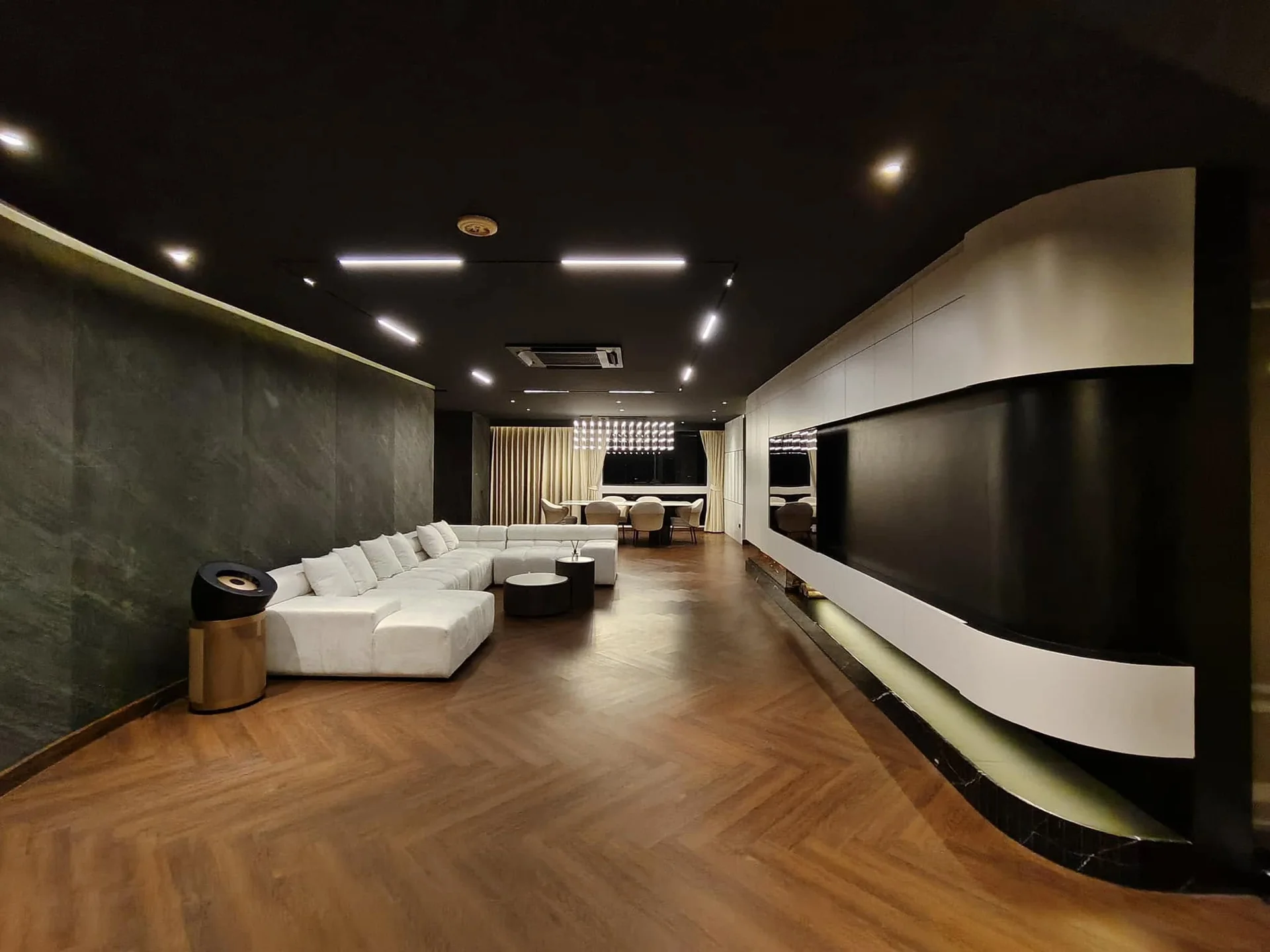 ห้องนั่งเล่น President Park Penthouse สุขุมวิท 24